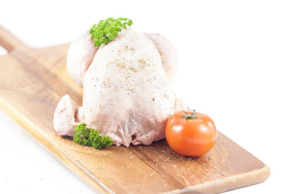 Medium Free Range Chicken (1.6kg)